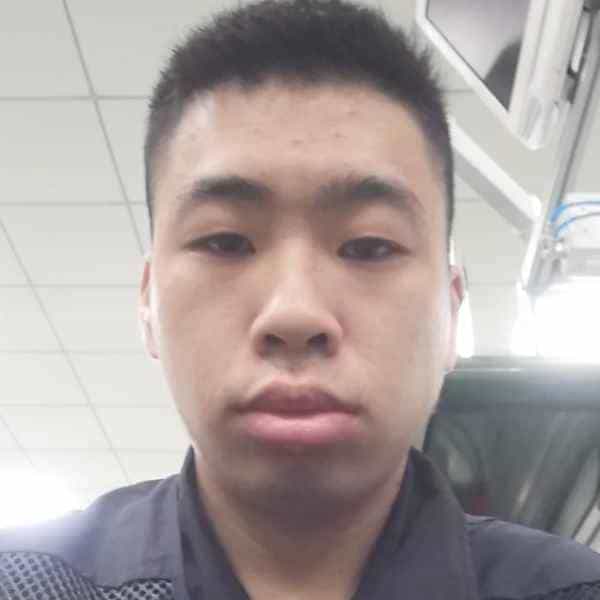 28岁岁江苏单身帅哥 - 东莞吉缘网