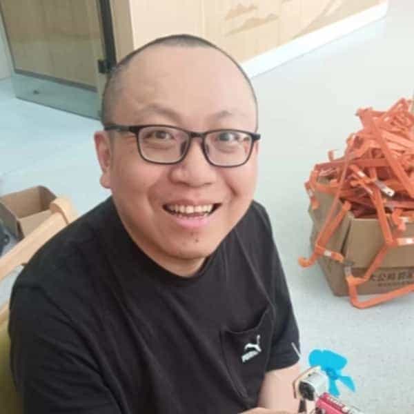 43岁岁江苏单身帅哥 - 东莞吉缘网