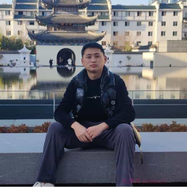 31岁岁湖北单身帅哥 - 东莞吉缘网